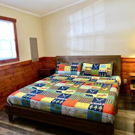 Million Dollar Views! 4 Bedroom, Sleeps 9, Close To National Park And 5 Mi To Gatlinburg! Kültér fotó