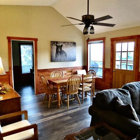 Million Dollar Views! 4 Bedroom, Sleeps 9, Close To National Park And 5 Mi To Gatlinburg! Kültér fotó